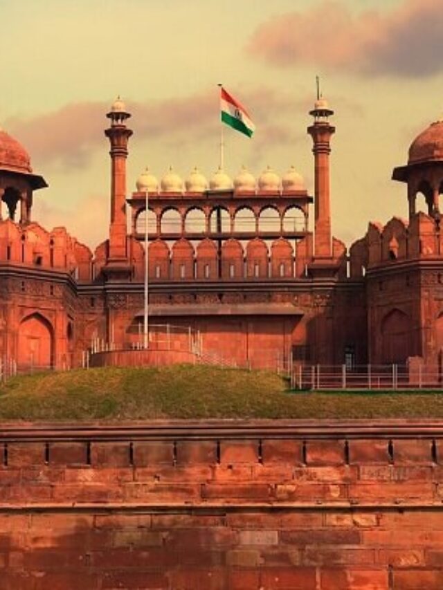 cropped-red-fort-delhi1.jpg