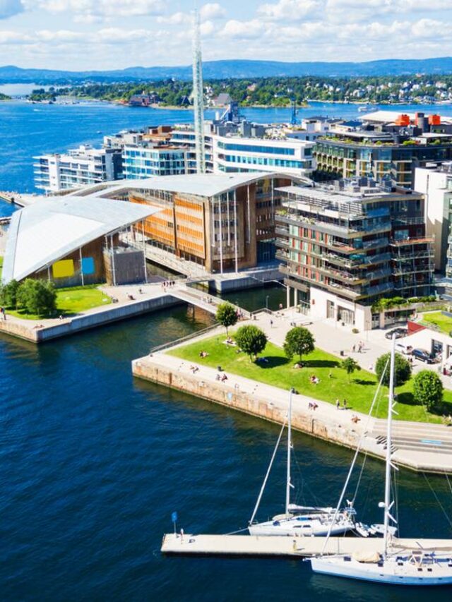 cropped-shu-HERO-Oslo-Harbour-at-Aker-Brygge-neighbourhood-793642066-saiko3p-1440x823-1.jpg