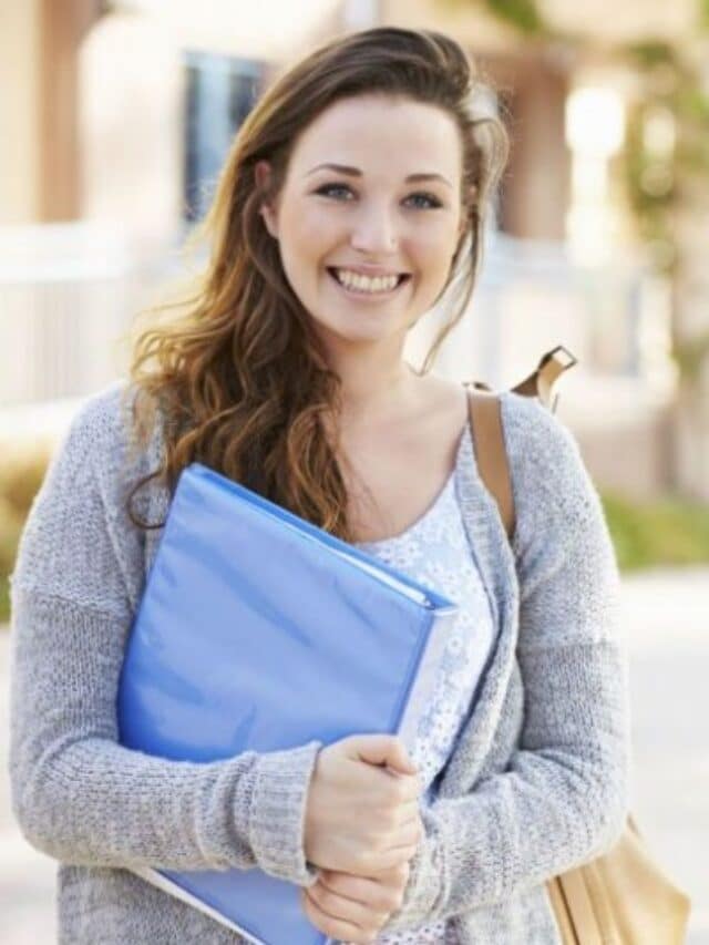 cropped-college-student-in-front-of-campus-1-1.jpg