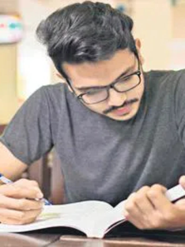 5 Smart Ways to Overcome Study Challenges When Preparing For IAS Exam