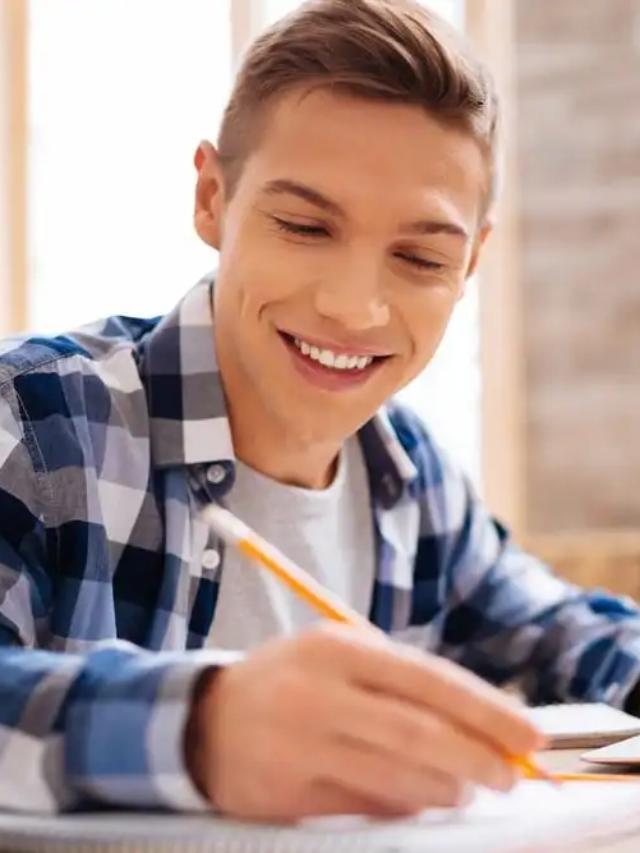 10 smart tips to improve your English-speaking skills